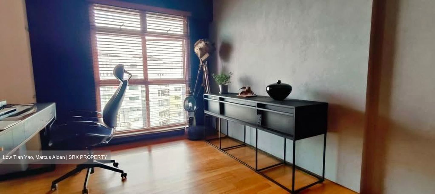 Blk 186 Punggol Central (Punggol), HDB Executive #598259521
